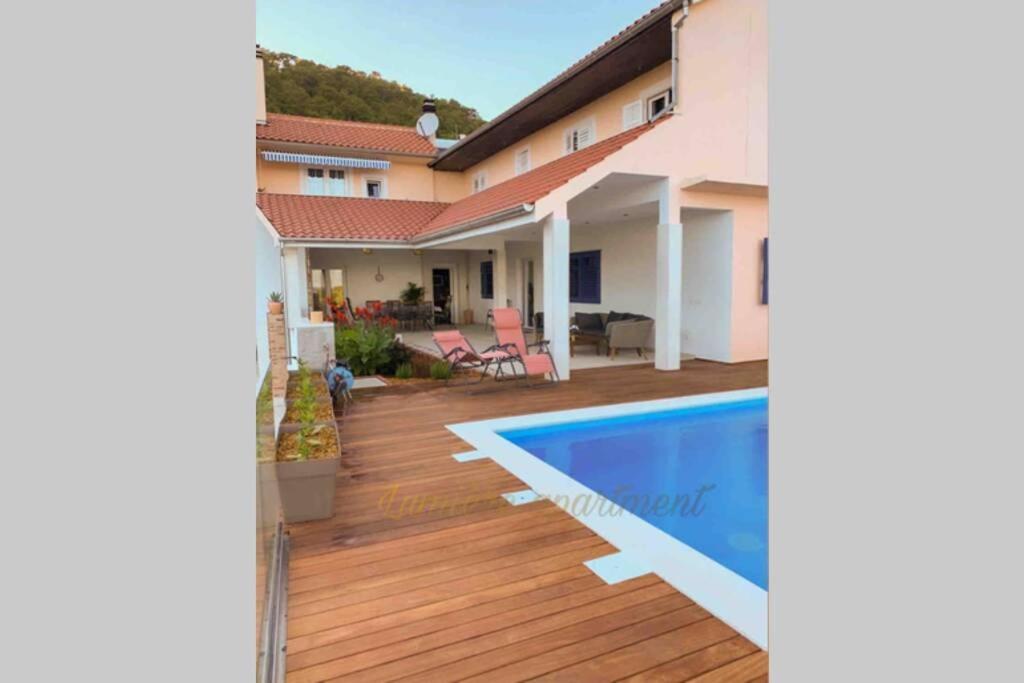 Seaview Pool Apartment-Lumiere, Island Hvar-Gdinj Exteriör bild