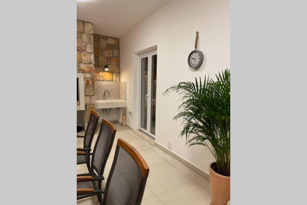 Seaview Pool Apartment-Lumiere, Island Hvar-Gdinj Exteriör bild
