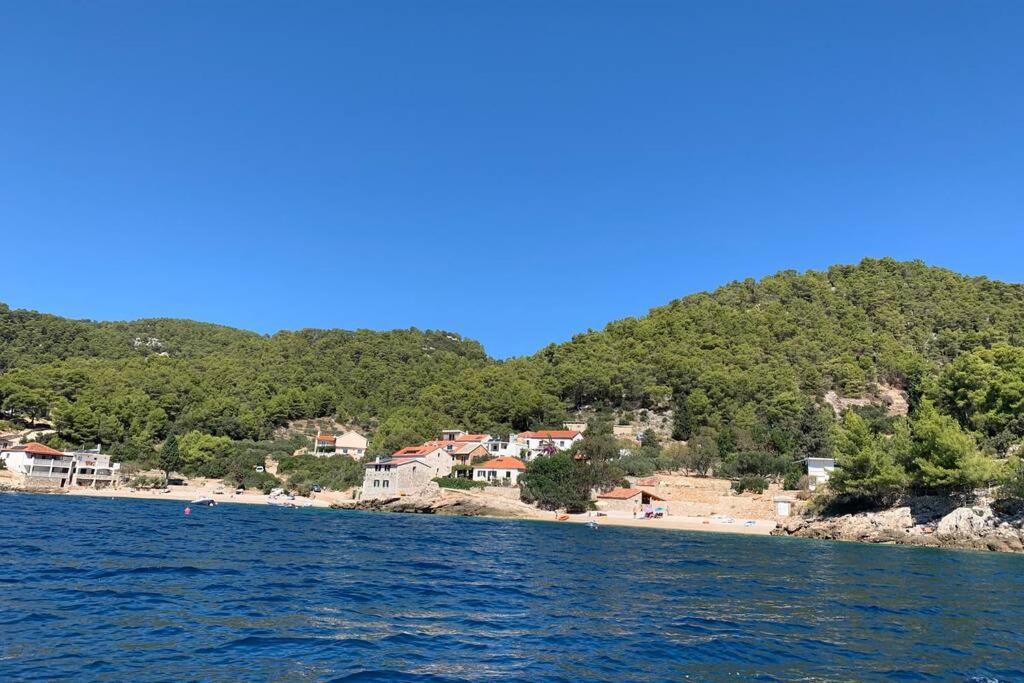 Seaview Pool Apartment-Lumiere, Island Hvar-Gdinj Exteriör bild