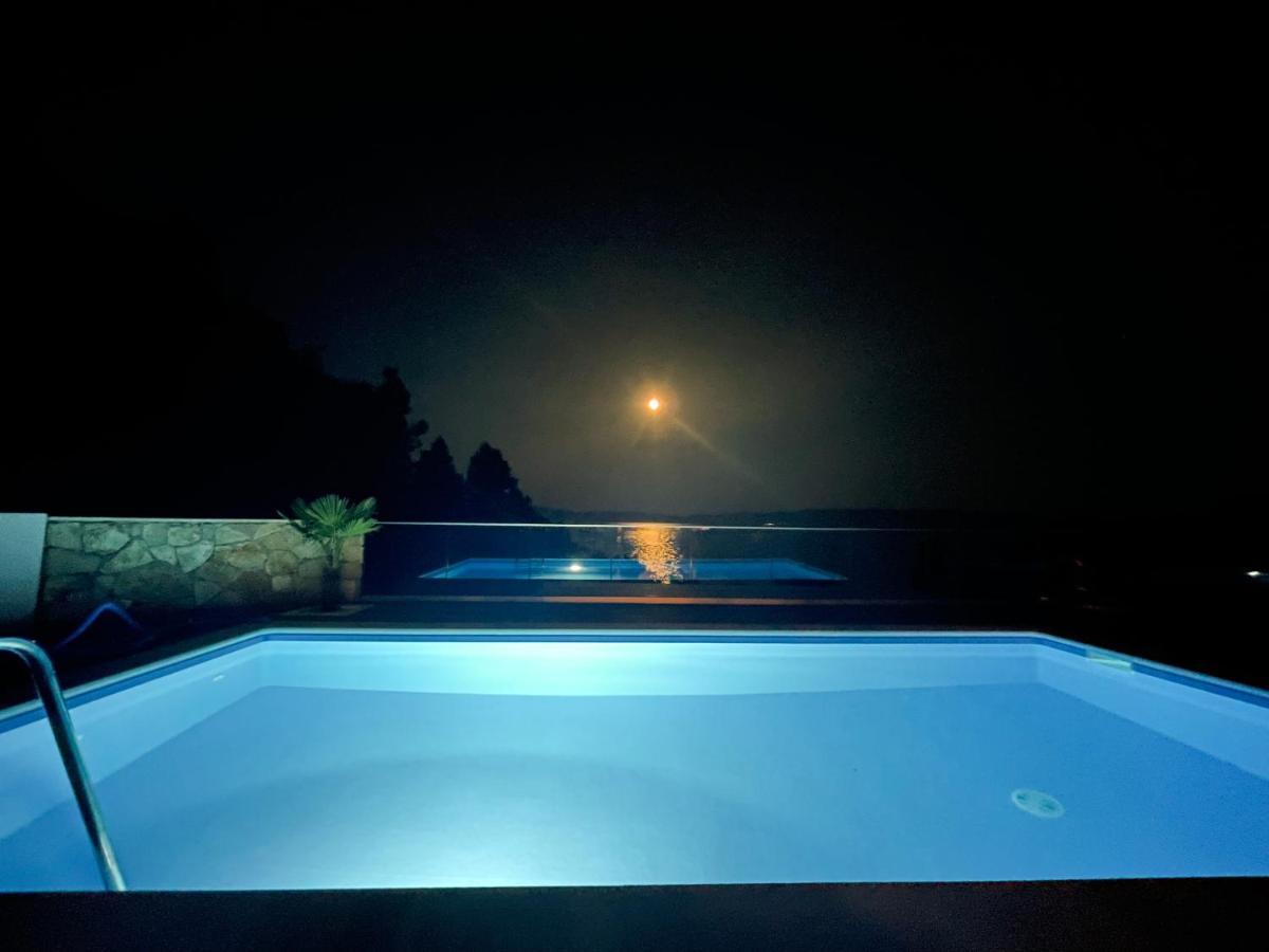 Seaview Pool Apartment-Lumiere, Island Hvar-Gdinj Exteriör bild